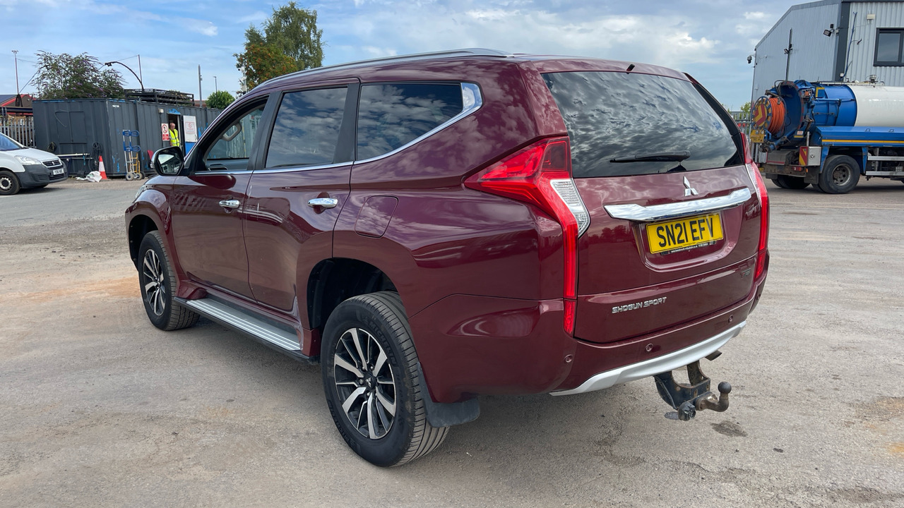 MITSUBISHI SHOGUN SPORT 2.4 DI-DC - SUV: slika MITSUBISHI SHOGUN SPORT 2.4 DI-DC - SUV MITSUBISHI SHOGUN SPORT 2.4 DI-DC - SUV: slika MITSUBISHI SHOGUN SPORT 2.4 DI-DC - SUV