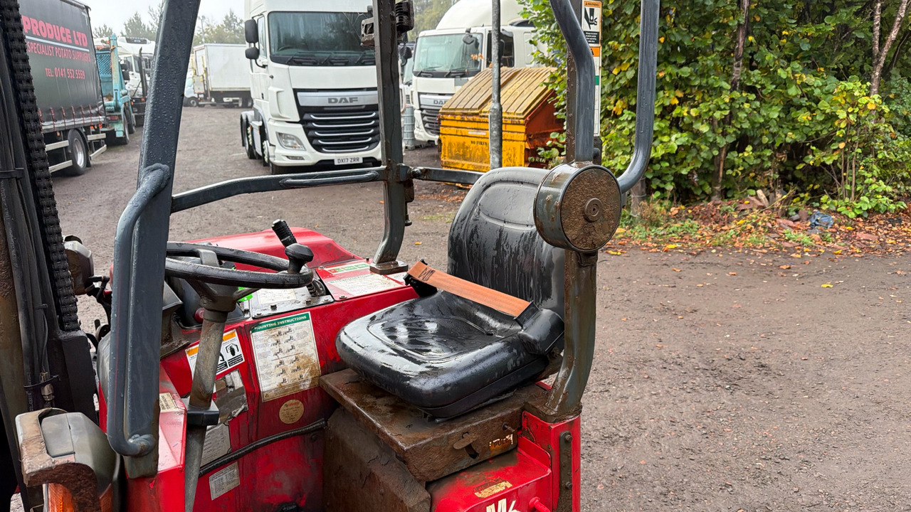 MOFFETT M4 20.3 - Prijenosni viličar: slika MOFFETT M4 20.3 - Prijenosni viličar MOFFETT M4 20.3 - Prijenosni viličar: slika MOFFETT M4 20.3 - Prijenosni viličar