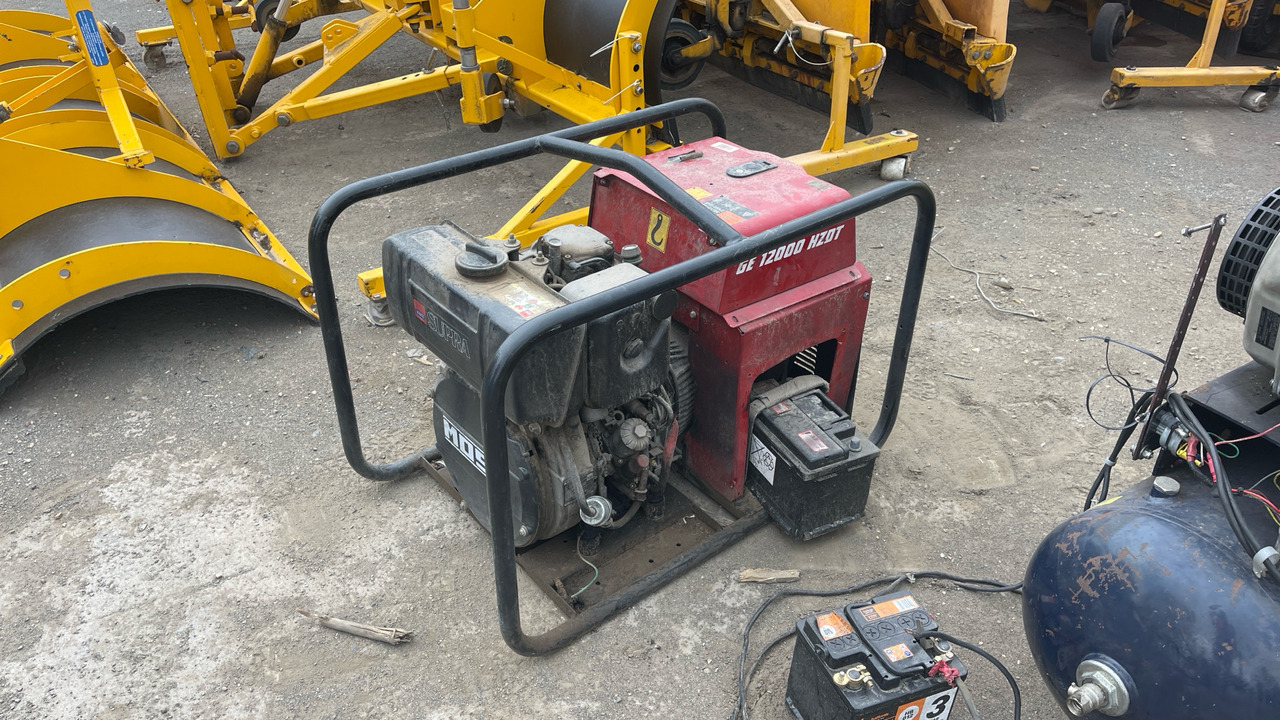 MOSA GE 12000 HZDT 12KVA DIESEL GENERATOR - Građevinska oprema: slika MOSA GE 12000 HZDT 12KVA DIESEL GENERATOR - Građevinska oprema MOSA GE 12000 HZDT 12KVA DIESEL GENERATOR - Građevinska oprema: slika MOSA GE 12000 HZDT 12KVA DIESEL GENERATOR - Građevinska oprema