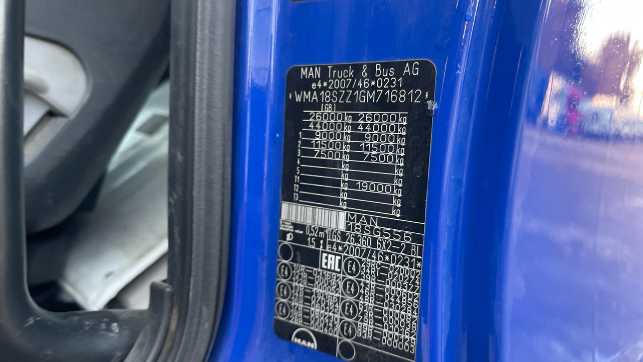 Kamion s otvorenim sandukom, Kamion s kranom Man TGS 26.360: slika Kamion s otvorenim sandukom, Kamion s kranom Man TGS 26.360 Kamion s otvorenim sandukom, Kamion s kranom Man TGS 26.360: slika Kamion s otvorenim sandukom, Kamion s kranom Man TGS 26.360