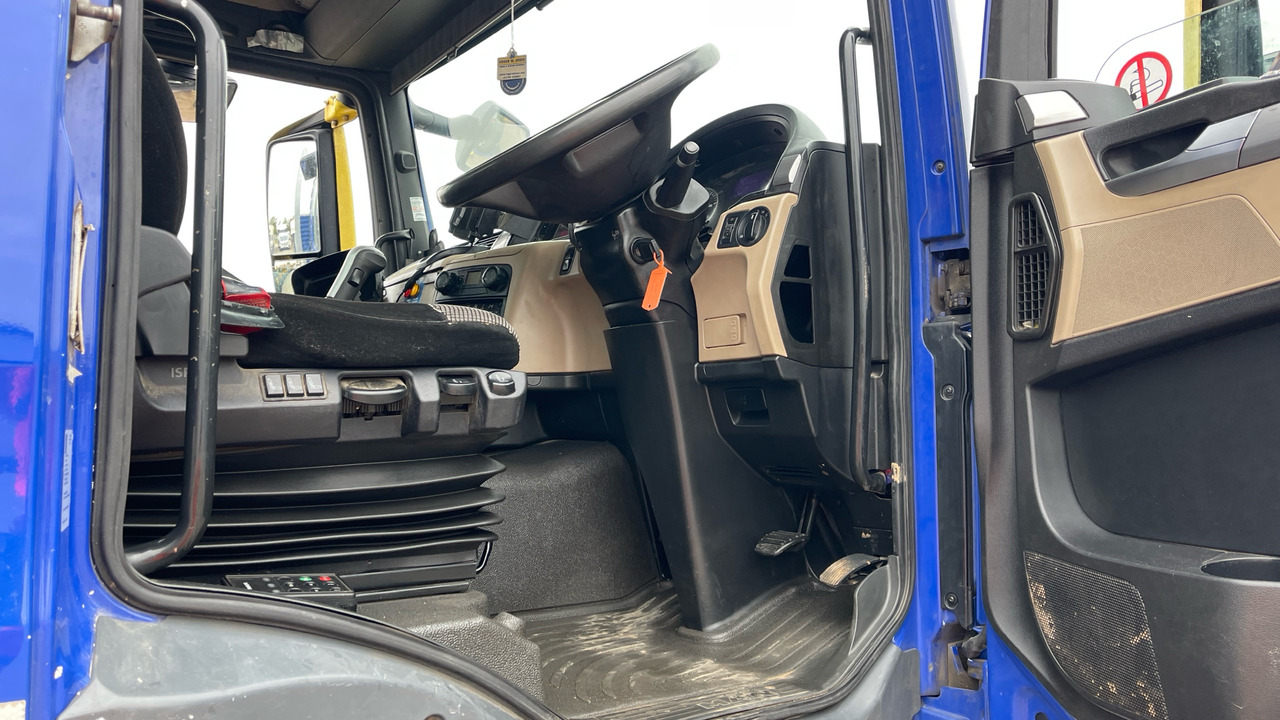 Man TGS 26.360 - Kamion s otvorenim sandukom, Kamion s kranom: slika Man TGS 26.360 - Kamion s otvorenim sandukom, Kamion s kranom Man TGS 26.360 - Kamion s otvorenim sandukom, Kamion s kranom: slika Man TGS 26.360 - Kamion s otvorenim sandukom, Kamion s kranom