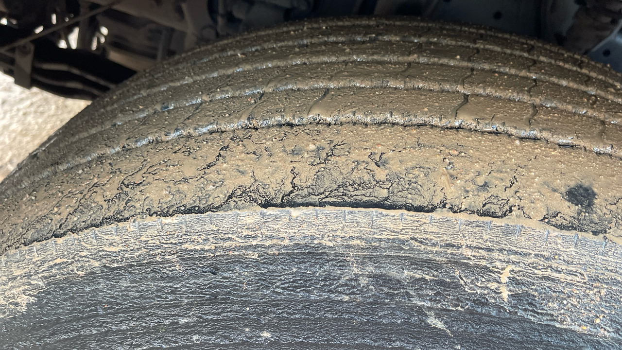 Kamion s otvorenim sandukom, Kamion s kranom Man TGS 26.360: slika Kamion s otvorenim sandukom, Kamion s kranom Man TGS 26.360 Kamion s otvorenim sandukom, Kamion s kranom Man TGS 26.360: slika Kamion s otvorenim sandukom, Kamion s kranom Man TGS 26.360