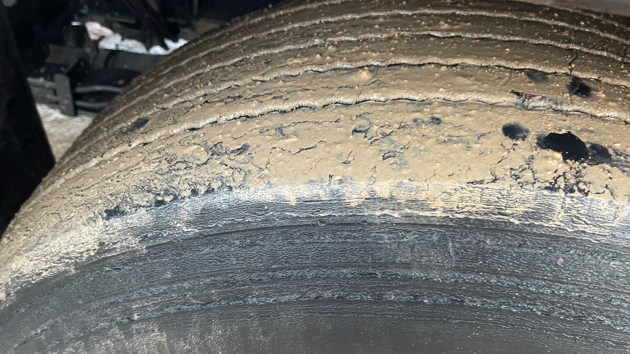 Kamion s otvorenim sandukom, Kamion s kranom Man TGS 26.360: slika Kamion s otvorenim sandukom, Kamion s kranom Man TGS 26.360 Kamion s otvorenim sandukom, Kamion s kranom Man TGS 26.360: slika Kamion s otvorenim sandukom, Kamion s kranom Man TGS 26.360