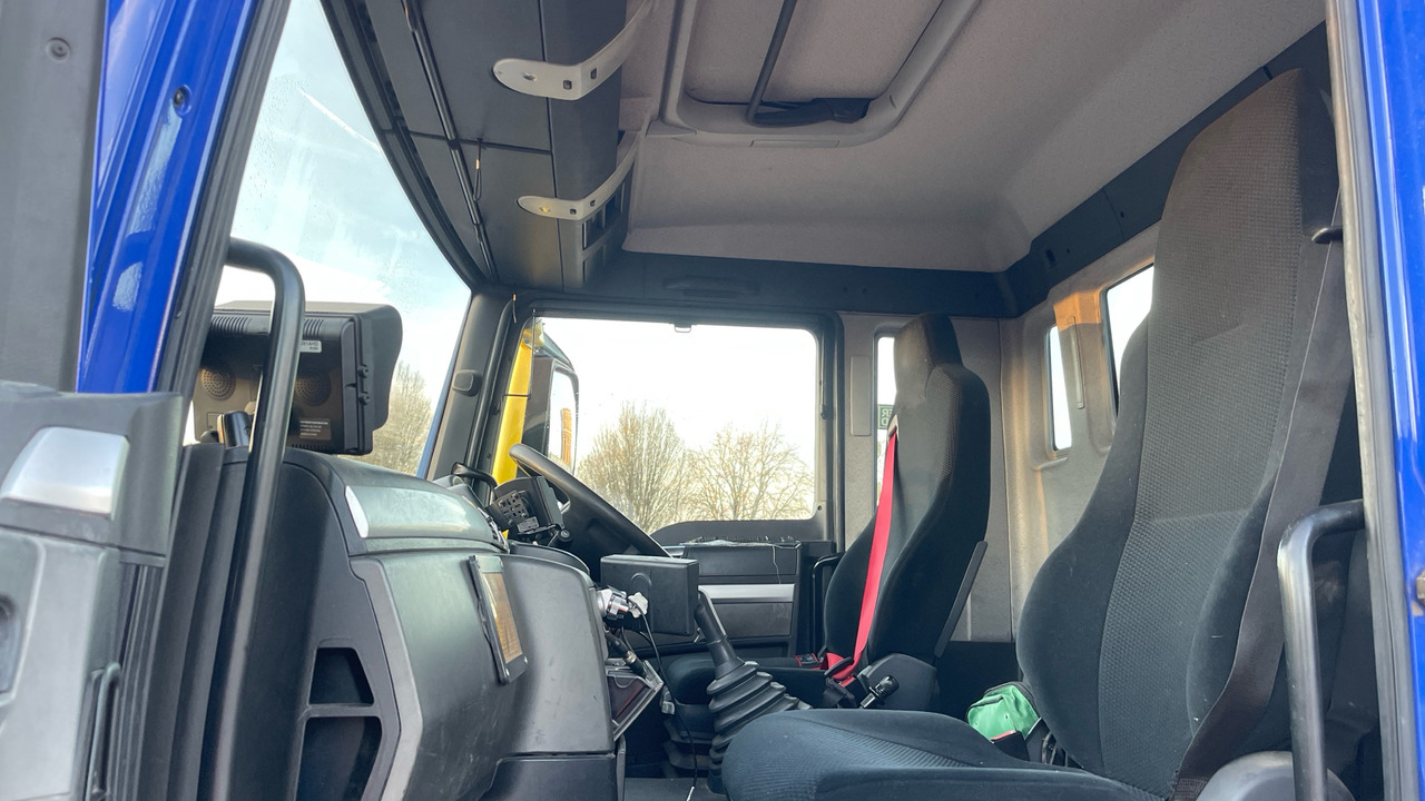 Kamion s otvorenim sandukom, Kamion s kranom Man TGS 26.360: slika Kamion s otvorenim sandukom, Kamion s kranom Man TGS 26.360 Kamion s otvorenim sandukom, Kamion s kranom Man TGS 26.360: slika Kamion s otvorenim sandukom, Kamion s kranom Man TGS 26.360