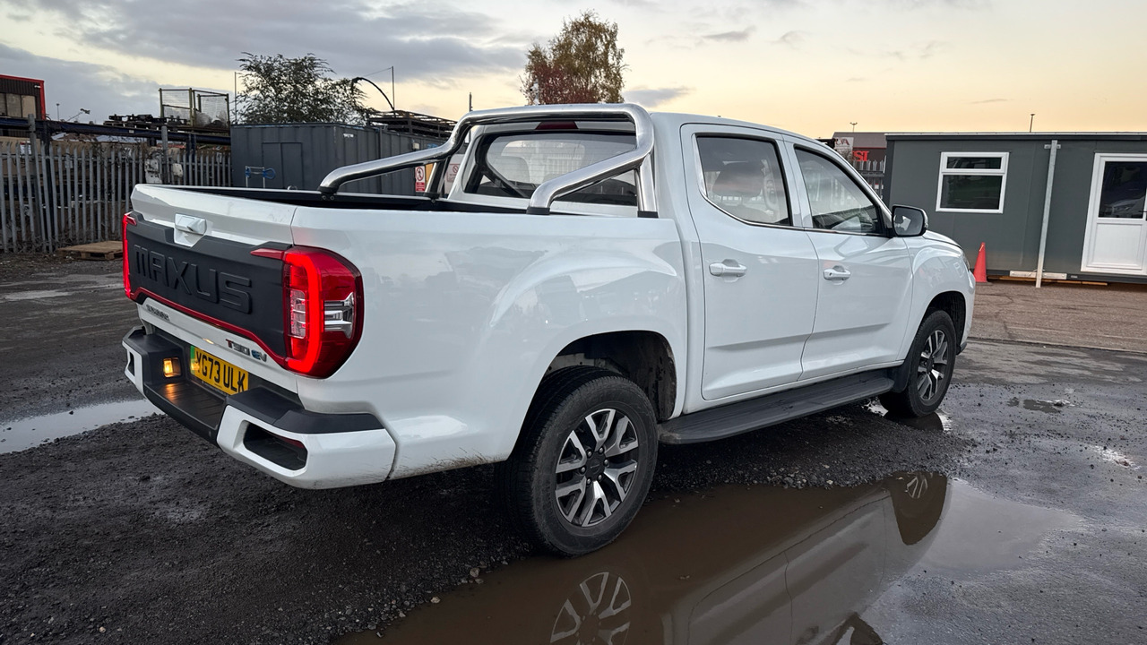 Maxus T90 130KW ELITE 88.5KWH EV - Pick-up, Dostavno vozilo s dvostrukom kabinom: slika Maxus T90 130KW ELITE 88.5KWH EV - Pick-up, Dostavno vozilo s dvostrukom kabinom Maxus T90 130KW ELITE 88.5KWH EV - Pick-up, Dostavno vozilo s dvostrukom kabinom: slika Maxus T90 130KW ELITE 88.5KWH EV - Pick-up, Dostavno vozilo s dvostrukom kabinom