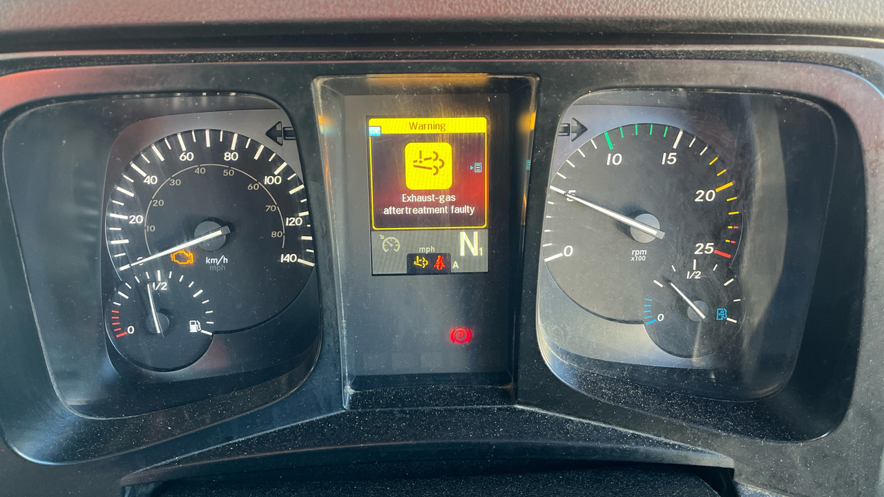 Kiper Mercedes-Benz Arocs 3240: slika Kiper Mercedes-Benz Arocs 3240 Kiper Mercedes-Benz Arocs 3240: slika Kiper Mercedes-Benz Arocs 3240