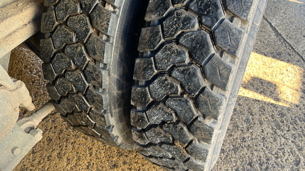 Kiper Mercedes-Benz Arocs 3240: slika Kiper Mercedes-Benz Arocs 3240 Kiper Mercedes-Benz Arocs 3240: slika Kiper Mercedes-Benz Arocs 3240