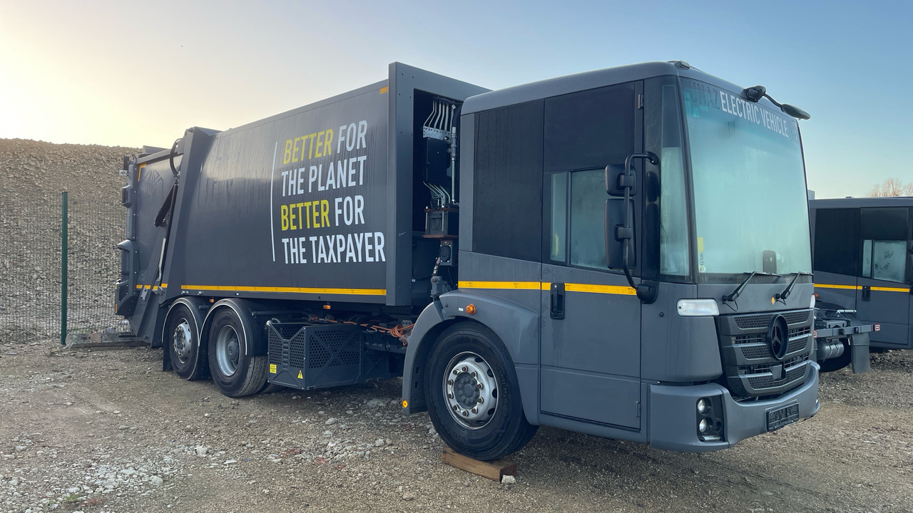 Mercedes-Benz Econic - Kamion za odvoz smeća: slika Mercedes-Benz Econic - Kamion za odvoz smeća Mercedes-Benz Econic - Kamion za odvoz smeća: slika Mercedes-Benz Econic - Kamion za odvoz smeća