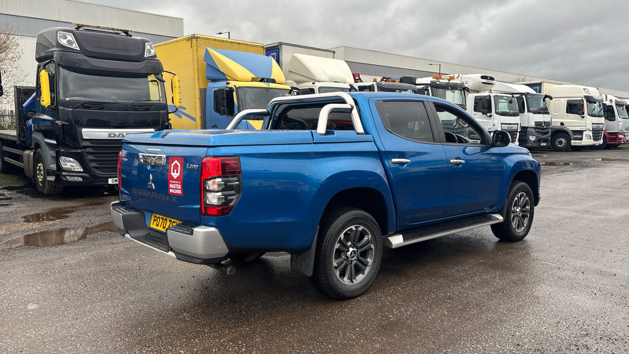 Mitsubishi L200 DI-D 2.3 Barbarian X 150PS - Pick-up, Dostavno vozilo s dvostrukom kabinom: slika Mitsubishi L200 DI-D 2.3 Barbarian X 150PS - Pick-up, Dostavno vozilo s dvostrukom kabinom Mitsubishi L200 DI-D 2.3 Barbarian X 150PS - Pick-up, Dostavno vozilo s dvostrukom kabinom: slika Mitsubishi L200 DI-D 2.3 Barbarian X 150PS - Pick-up, Dostavno vozilo s dvostrukom kabinom