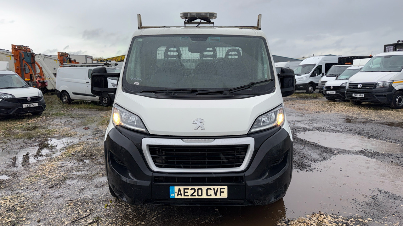 Mali kamion kiper PEUGEOT BOXER 355 2.2 BlueHDi  165ps: slika Mali kamion kiper PEUGEOT BOXER 355 2.2 BlueHDi  165ps