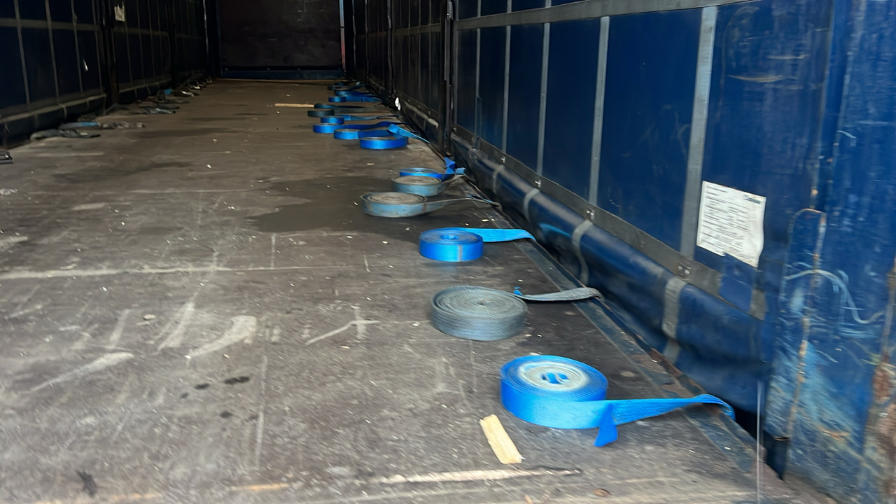 KRONE CURTAINSIDE - Prikolica: slika KRONE CURTAINSIDE - Prikolica KRONE CURTAINSIDE - Prikolica: slika KRONE CURTAINSIDE - Prikolica