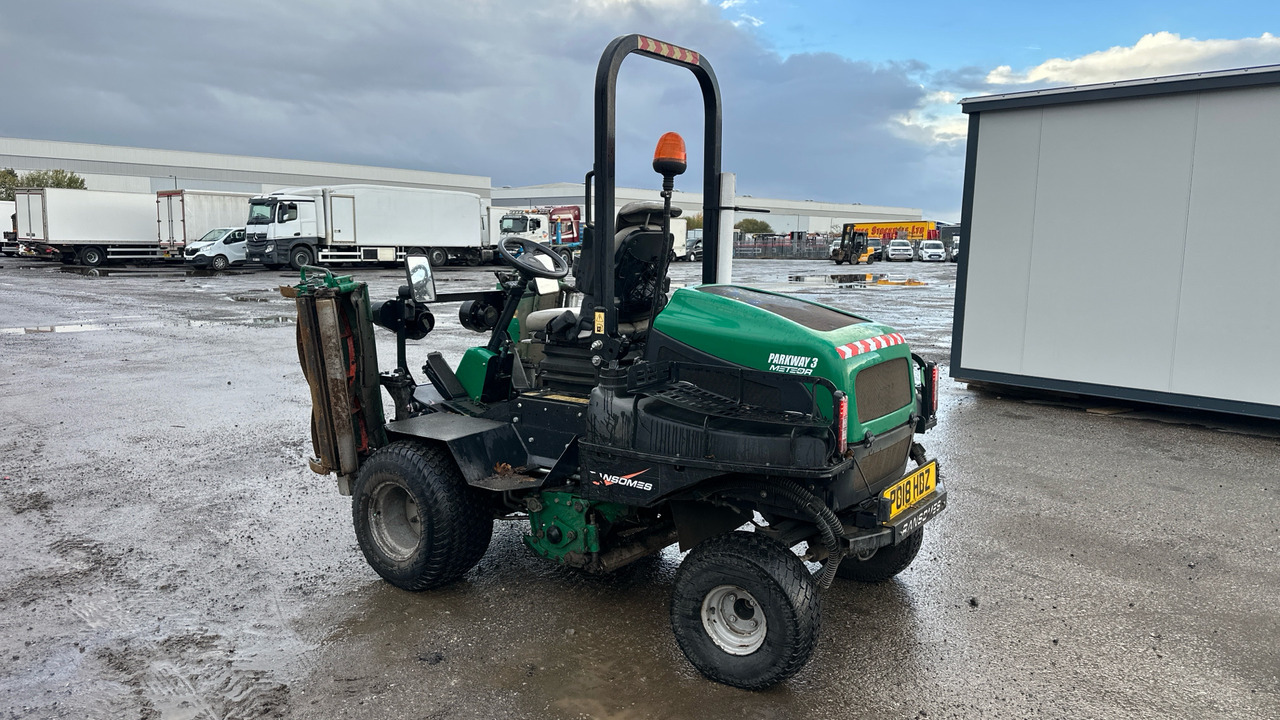 RANSOMES PARKWAY 3 METEOR - Vrtna kosilica: slika RANSOMES PARKWAY 3 METEOR - Vrtna kosilica RANSOMES PARKWAY 3 METEOR - Vrtna kosilica: slika RANSOMES PARKWAY 3 METEOR - Vrtna kosilica