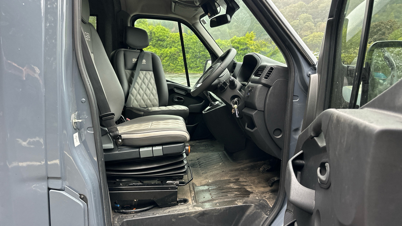 RENAULT MASTER 35 ENERGY 2.3 DCI 150PS - Kamion za prijevoz konja: slika RENAULT MASTER 35 ENERGY 2.3 DCI 150PS - Kamion za prijevoz konja RENAULT MASTER 35 ENERGY 2.3 DCI 150PS - Kamion za prijevoz konja: slika RENAULT MASTER 35 ENERGY 2.3 DCI 150PS - Kamion za prijevoz konja