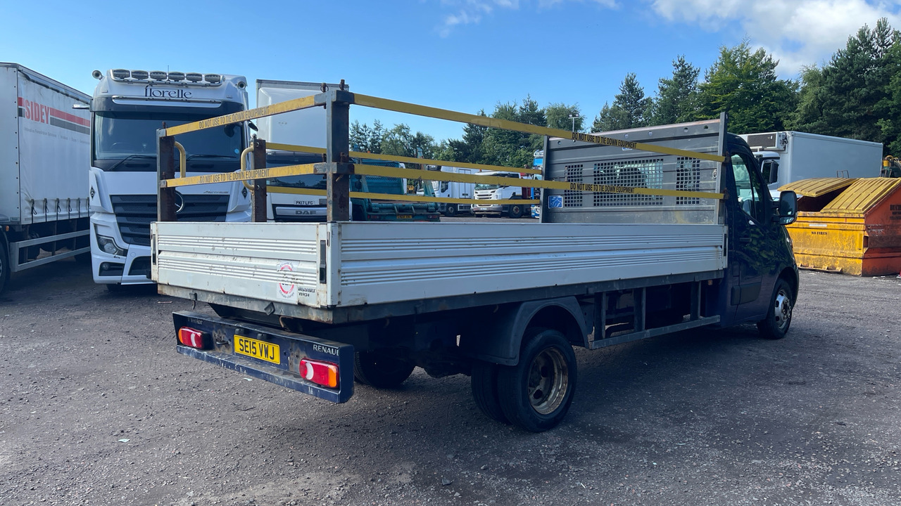 Renault Master LL 35 Business 2.3 dCi 125PS - Dostavno vozilo s ravnom platformom: slika Renault Master LL 35 Business 2.3 dCi 125PS - Dostavno vozilo s ravnom platformom Renault Master LL 35 Business 2.3 dCi 125PS - Dostavno vozilo s ravnom platformom: slika Renault Master LL 35 Business 2.3 dCi 125PS - Dostavno vozilo s ravnom platformom