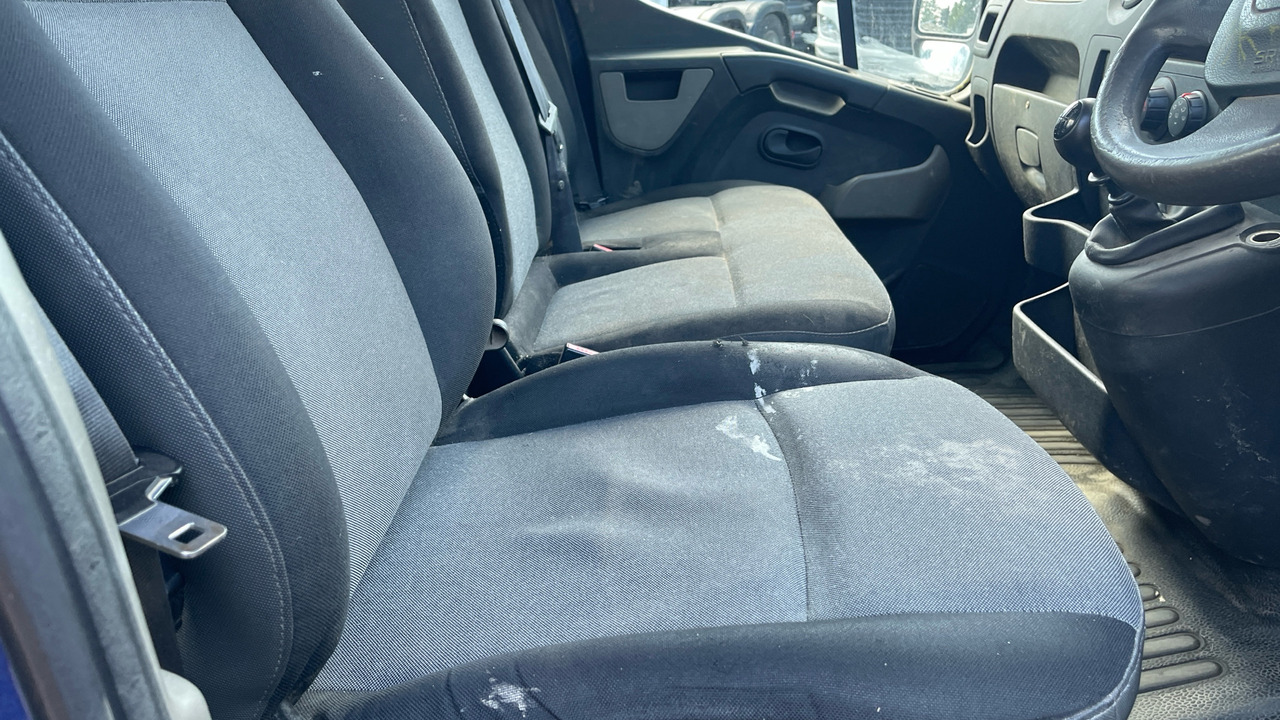 Renault Master LL 35 Business 2.3 dCi 125PS - Dostavno vozilo s ravnom platformom: slika Renault Master LL 35 Business 2.3 dCi 125PS - Dostavno vozilo s ravnom platformom Renault Master LL 35 Business 2.3 dCi 125PS - Dostavno vozilo s ravnom platformom: slika Renault Master LL 35 Business 2.3 dCi 125PS - Dostavno vozilo s ravnom platformom