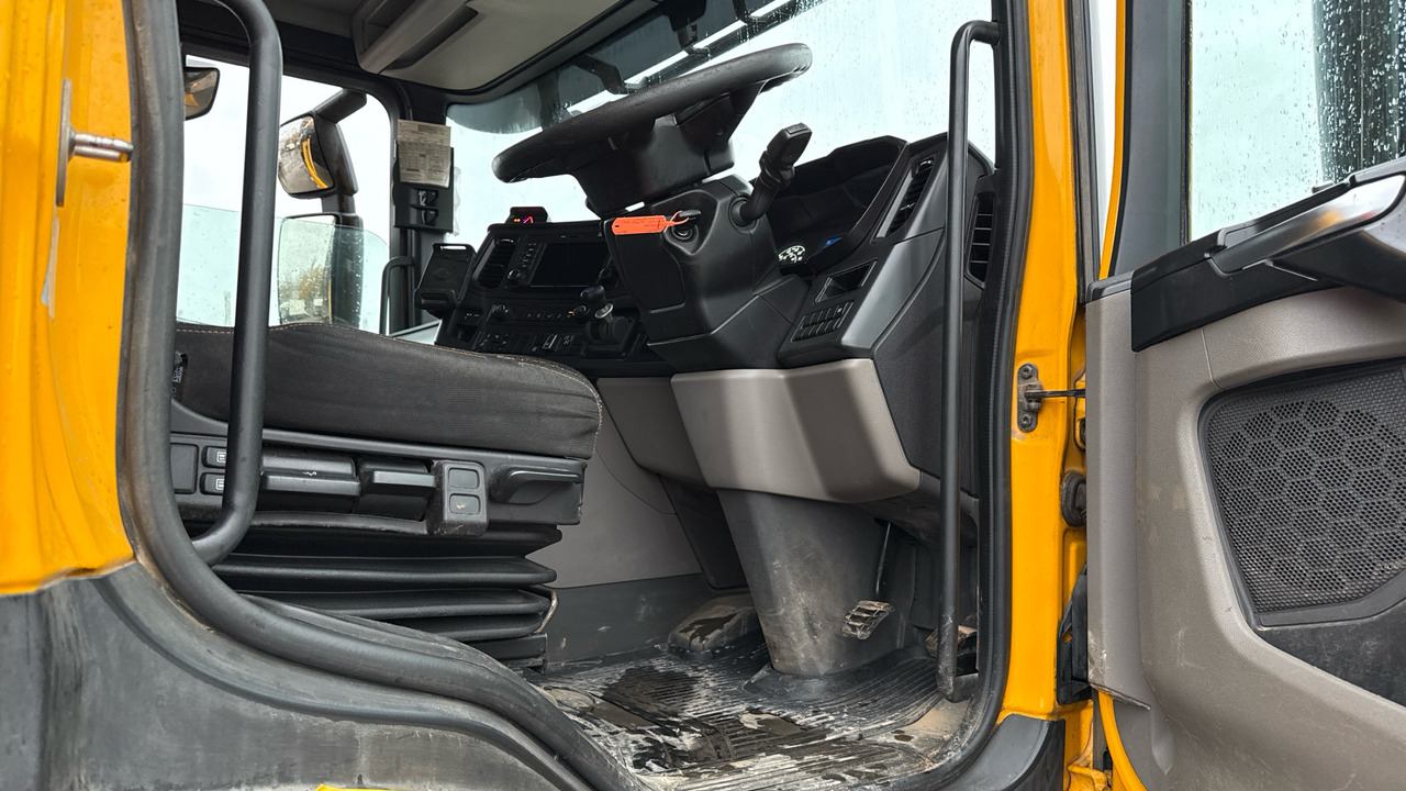 SCANIA P 410 XT - Kiper: slika SCANIA P 410 XT - Kiper SCANIA P 410 XT - Kiper: slika SCANIA P 410 XT - Kiper