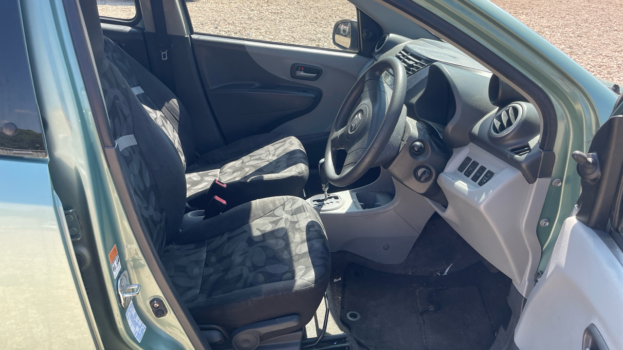 SUZUKI ALTO 1.0 SZ4 - Hatchback: slika SUZUKI ALTO 1.0 SZ4 - Hatchback SUZUKI ALTO 1.0 SZ4 - Hatchback: slika SUZUKI ALTO 1.0 SZ4 - Hatchback