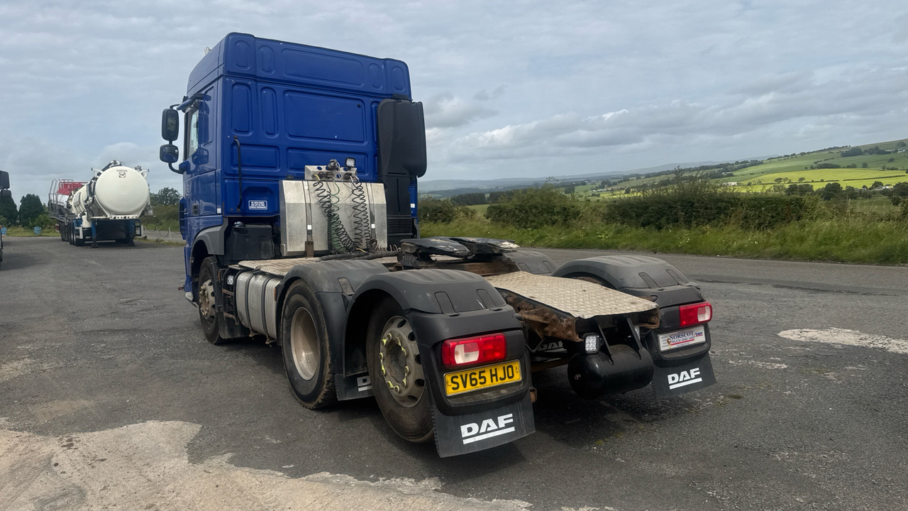 DAF XF 460 - Tegljač: slika DAF XF 460 - Tegljač DAF XF 460 - Tegljač: slika DAF XF 460 - Tegljač