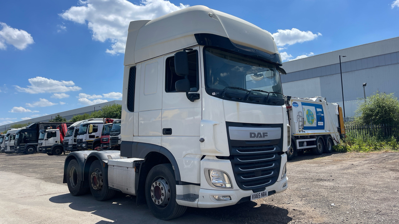 DAF XF 460 - Tegljač: slika DAF XF 460 - Tegljač DAF XF 460 - Tegljač: slika DAF XF 460 - Tegljač