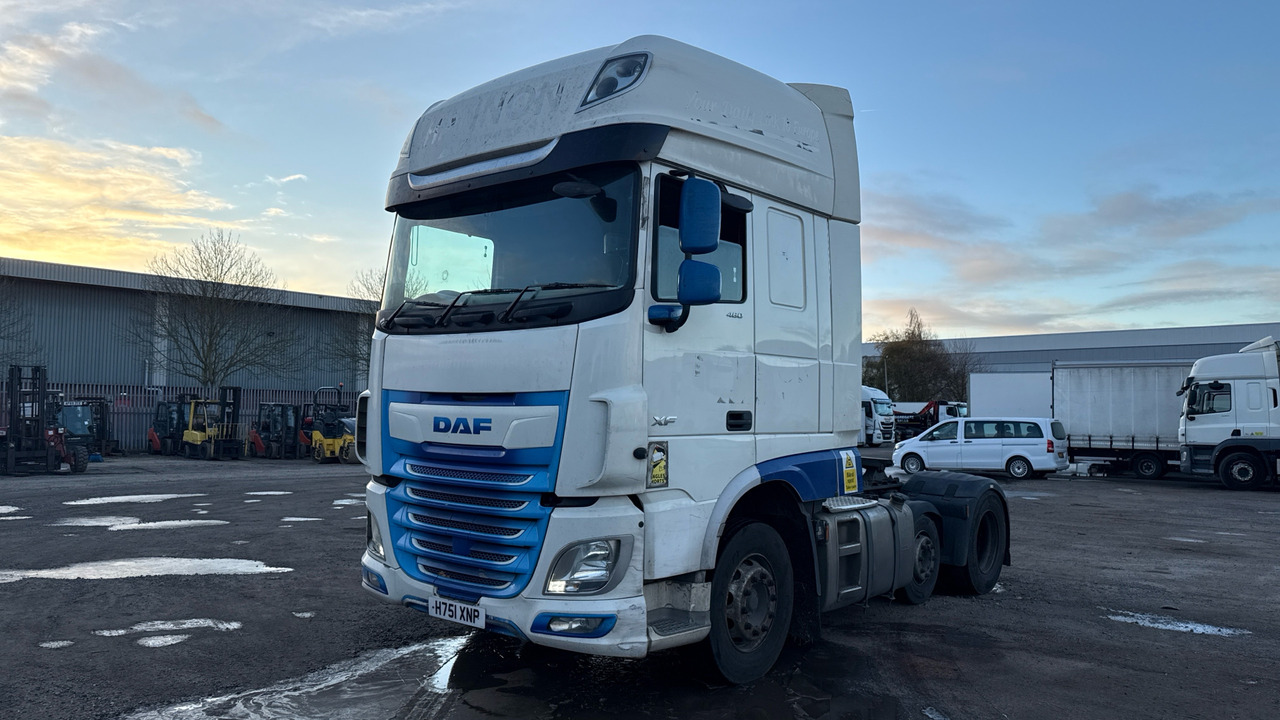 DAF XF 480 - Tegljač: slika DAF XF 480 - Tegljač DAF XF 480 - Tegljač: slika DAF XF 480 - Tegljač