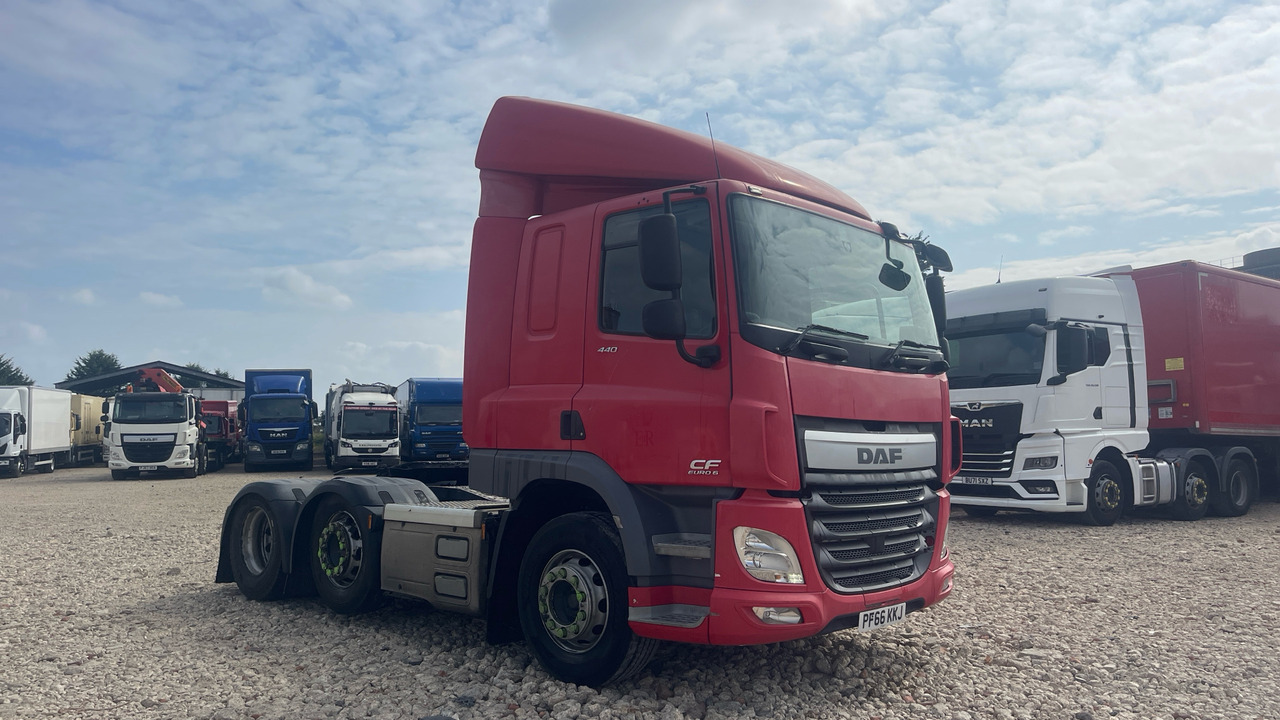 Daf CF 440 - Tegljač: slika Daf CF 440 - Tegljač Daf CF 440 - Tegljač: slika Daf CF 440 - Tegljač
