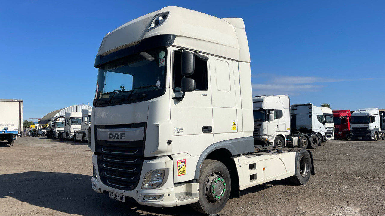 Daf XF 460 - Tegljač: slika Daf XF 460 - Tegljač Daf XF 460 - Tegljač: slika Daf XF 460 - Tegljač