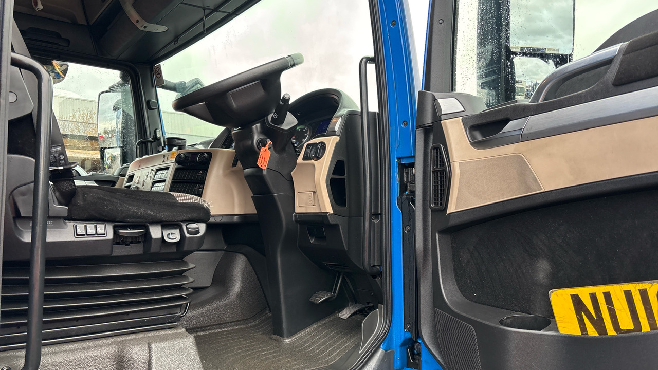 MAN TGX 18.420 - Tegljač: slika MAN TGX 18.420 - Tegljač MAN TGX 18.420 - Tegljač: slika MAN TGX 18.420 - Tegljač