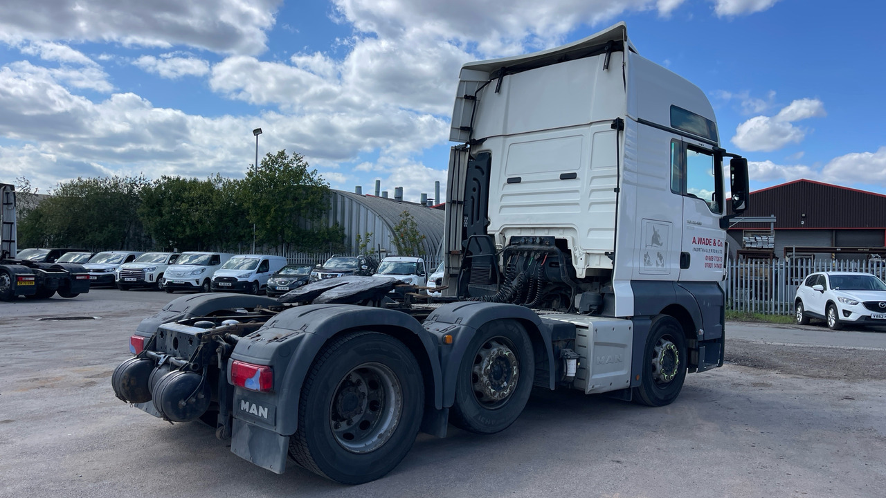 MAN TGX 26.480 - Tegljač: slika MAN TGX 26.480 - Tegljač MAN TGX 26.480 - Tegljač: slika MAN TGX 26.480 - Tegljač