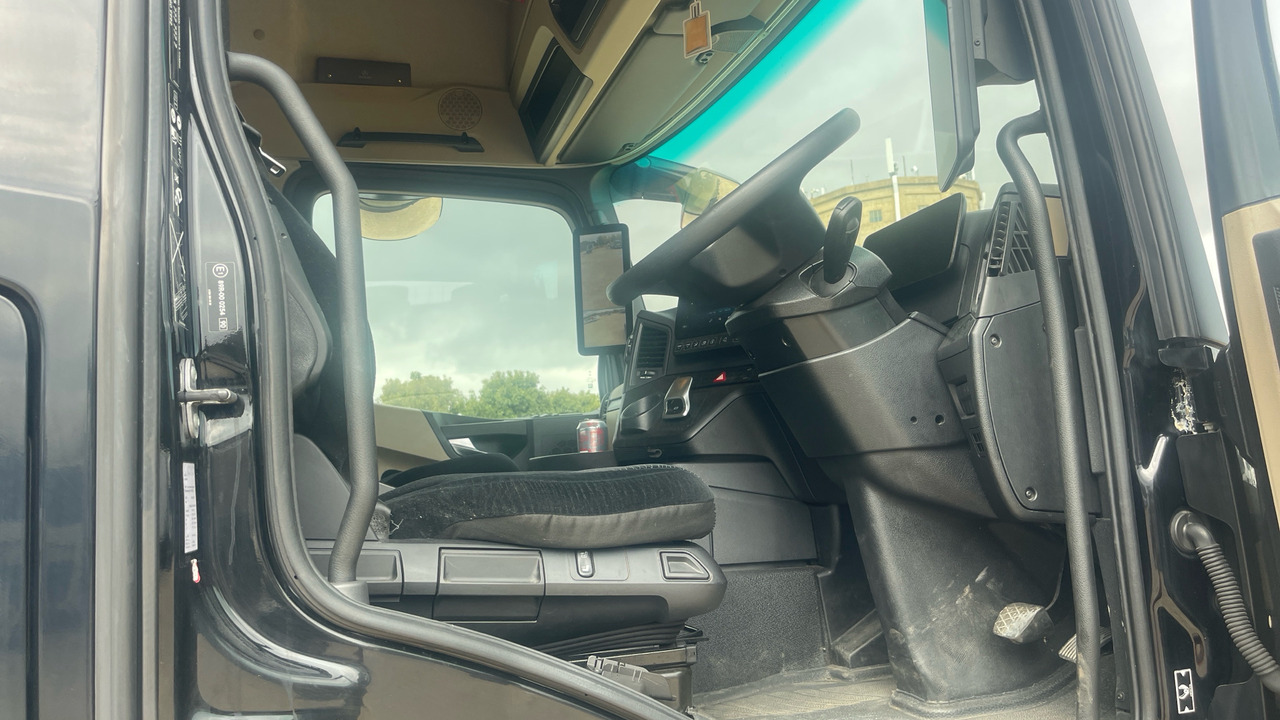 MERCEDES-BENZ ACTROS 1843 - Tegljač: slika MERCEDES-BENZ ACTROS 1843 - Tegljač MERCEDES-BENZ ACTROS 1843 - Tegljač: slika MERCEDES-BENZ ACTROS 1843 - Tegljač