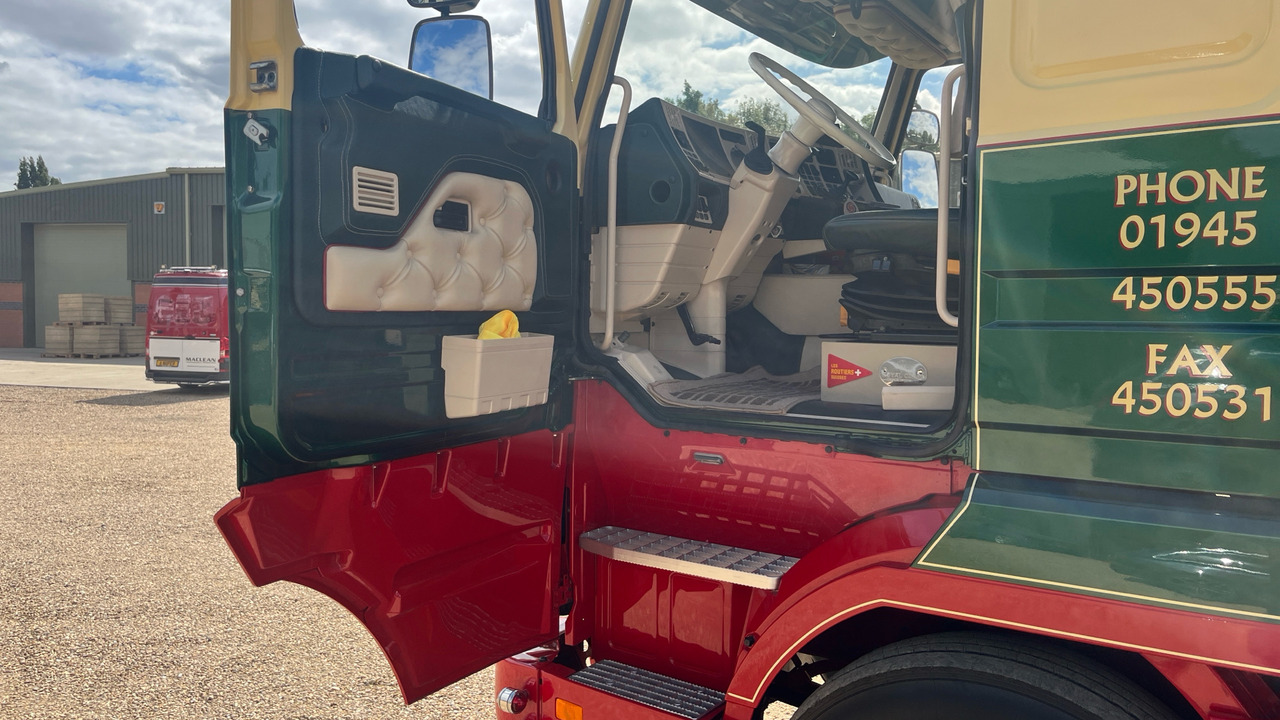 SCANIA R143.450 TOPLINE STREAMLINE - Tegljač: slika SCANIA R143.450 TOPLINE STREAMLINE - Tegljač SCANIA R143.450 TOPLINE STREAMLINE - Tegljač: slika SCANIA R143.450 TOPLINE STREAMLINE - Tegljač