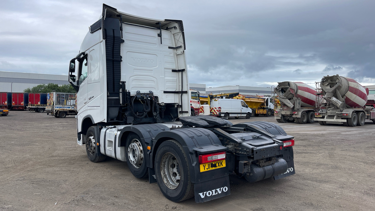 VOLVO FH 500 - Tegljač: slika VOLVO FH 500 - Tegljač VOLVO FH 500 - Tegljač: slika VOLVO FH 500 - Tegljač