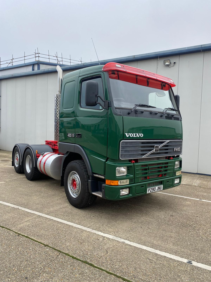 VOLVO FH12.420 - Tegljač: slika VOLVO FH12.420 - Tegljač VOLVO FH12.420 - Tegljač: slika VOLVO FH12.420 - Tegljač