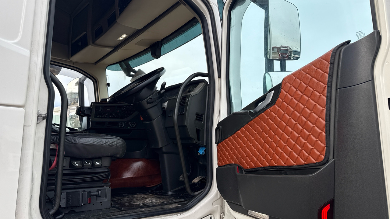 Volvo FH 540 - Tegljač: slika Volvo FH 540 - Tegljač Volvo FH 540 - Tegljač: slika Volvo FH 540 - Tegljač