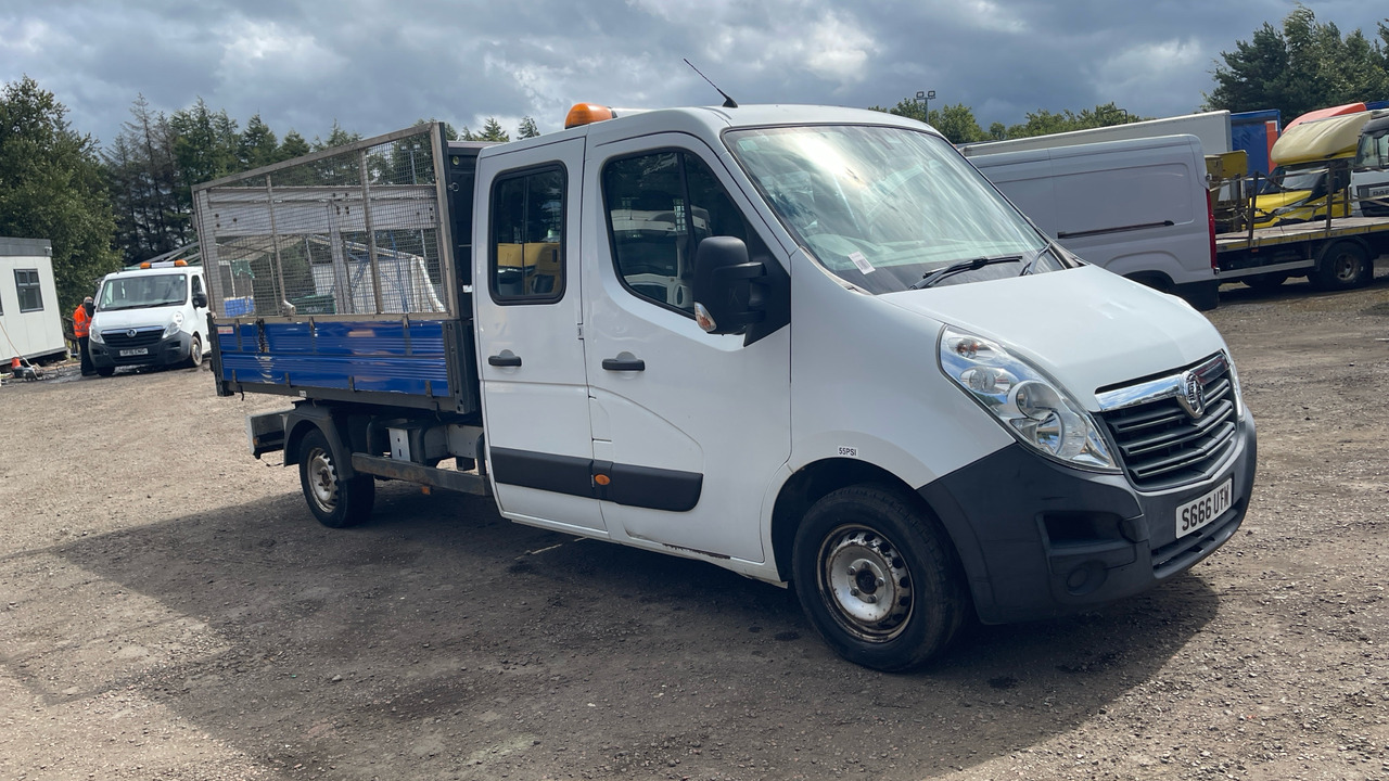 Vauxhall Movano 2.3 CDTI BiTurbo ecoFLEX H1 136ps - Mali kamion kiper: slika Vauxhall Movano 2.3 CDTI BiTurbo ecoFLEX H1 136ps - Mali kamion kiper Vauxhall Movano 2.3 CDTI BiTurbo ecoFLEX H1 136ps - Mali kamion kiper: slika Vauxhall Movano 2.3 CDTI BiTurbo ecoFLEX H1 136ps - Mali kamion kiper