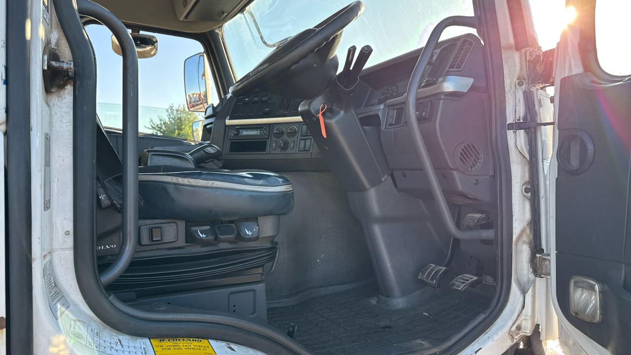 Volvo FMX 380 - Kamion s kukastom dizalicom: slika Volvo FMX 380 - Kamion s kukastom dizalicom Volvo FMX 380 - Kamion s kukastom dizalicom: slika Volvo FMX 380 - Kamion s kukastom dizalicom