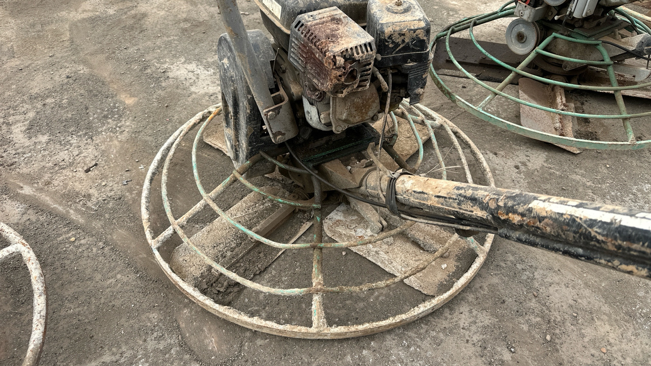 WHITEMAN MULTIQUIP CONCRETE SCREENER - Građevinska oprema: slika WHITEMAN MULTIQUIP CONCRETE SCREENER - Građevinska oprema WHITEMAN MULTIQUIP CONCRETE SCREENER - Građevinska oprema: slika WHITEMAN MULTIQUIP CONCRETE SCREENER - Građevinska oprema