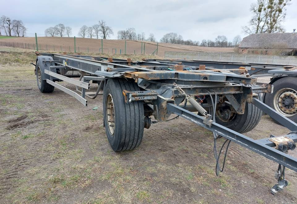 Krone BDF Laweta Rama 12/2016 - Transporter kontejnera/ Prikolica s izmjenjivim sanducima: slika Krone BDF Laweta Rama 12/2016 - Transporter kontejnera/ Prikolica s izmjenjivim sanducima Krone BDF Laweta Rama 12/2016 - Transporter kontejnera/ Prikolica s izmjenjivim sanducima: slika Krone BDF Laweta Rama 12/2016 - Transporter kontejnera/ Prikolica s izmjenjivim sanducima