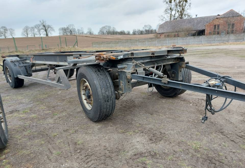 Krone BDF Laweta Rama 2015 - Transporter kontejnera/ Prikolica s izmjenjivim sanducima: slika Krone BDF Laweta Rama 2015 - Transporter kontejnera/ Prikolica s izmjenjivim sanducima Krone BDF Laweta Rama 2015 - Transporter kontejnera/ Prikolica s izmjenjivim sanducima: slika Krone BDF Laweta Rama 2015 - Transporter kontejnera/ Prikolica s izmjenjivim sanducima