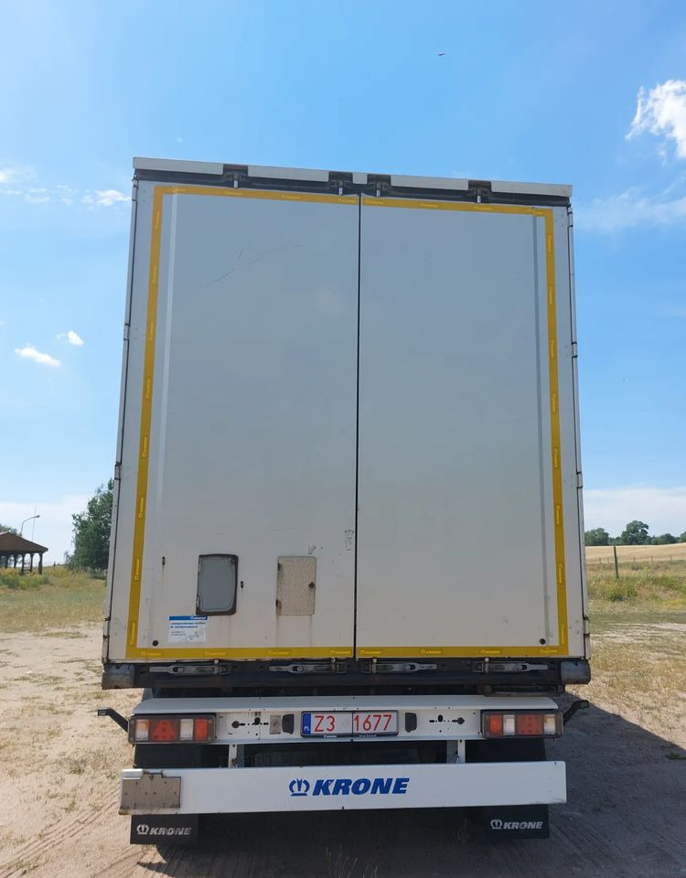 Krone Firanka - Prikolica s ceradom: slika Krone Firanka - Prikolica s ceradom Krone Firanka - Prikolica s ceradom: slika Krone Firanka - Prikolica s ceradom