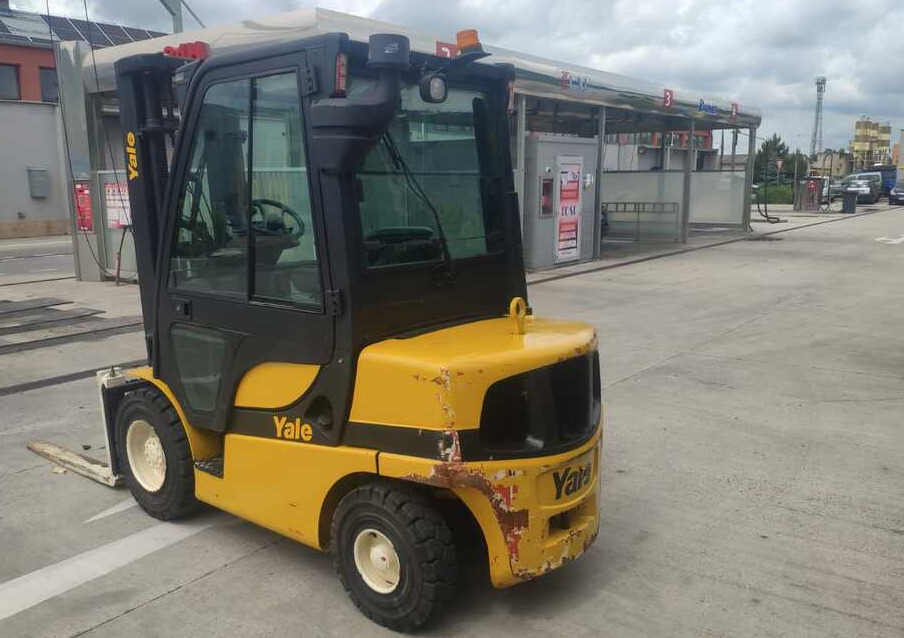 Yale GDP30VX - Diesel viličar: slika Yale GDP30VX - Diesel viličar Yale GDP30VX - Diesel viličar: slika Yale GDP30VX - Diesel viličar
