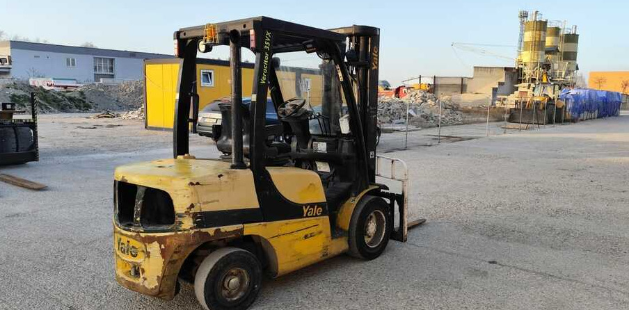 Yale GDP35VX - Diesel viličar: slika Yale GDP35VX - Diesel viličar Yale GDP35VX - Diesel viličar: slika Yale GDP35VX - Diesel viličar