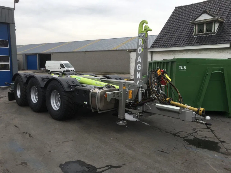 Roagna R20.3 - Transporter kontejnera/ Prikolica s izmjenjivim sanducima: slika Roagna R20.3 - Transporter kontejnera/ Prikolica s izmjenjivim sanducima Roagna R20.3 - Transporter kontejnera/ Prikolica s izmjenjivim sanducima: slika Roagna R20.3 - Transporter kontejnera/ Prikolica s izmjenjivim sanducima
