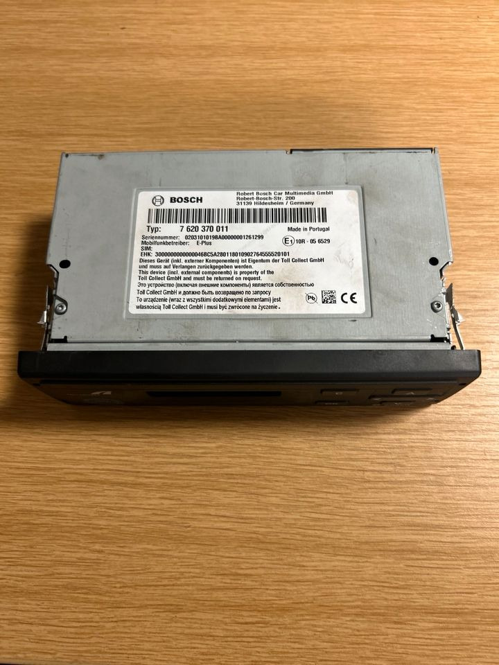 BOSCH Fahrtenschreiber 7620370011 - Tahograf za Kamion: slika BOSCH Fahrtenschreiber 7620370011 - Tahograf za Kamion BOSCH Fahrtenschreiber 7620370011 - Tahograf za Kamion: slika BOSCH Fahrtenschreiber 7620370011 - Tahograf za Kamion