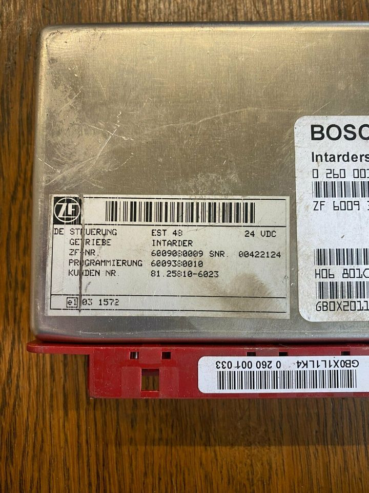 BOSCH Intardersteuerung 0260001033 ZF 6009380001 MAN 81258106023 - Upravljačka jedinica (ECU) za Kamion: slika BOSCH Intardersteuerung 0260001033 ZF 6009380001 MAN 81258106023 - Upravljačka jedinica (ECU) za Kamion BOSCH Intardersteuerung 0260001033 ZF 6009380001 MAN 81258106023 - Upravljačka jedinica (ECU) za Kamion: slika BOSCH Intardersteuerung 0260001033 ZF 6009380001 MAN 81258106023 - Upravljačka jedinica (ECU) za Kamion