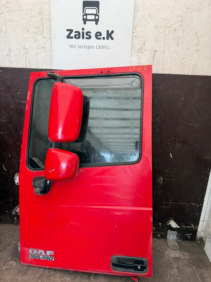 DAF XF 105,460 Fahrertür Rot Spiegel Innenverkleidung LN 47 - Vrata i dijelovi za Kamion: slika DAF XF 105,460 Fahrertür Rot Spiegel Innenverkleidung LN 47 - Vrata i dijelovi za Kamion DAF XF 105,460 Fahrertür Rot Spiegel Innenverkleidung LN 47 - Vrata i dijelovi za Kamion: slika DAF XF 105,460 Fahrertür Rot Spiegel Innenverkleidung LN 47 - Vrata i dijelovi za Kamion