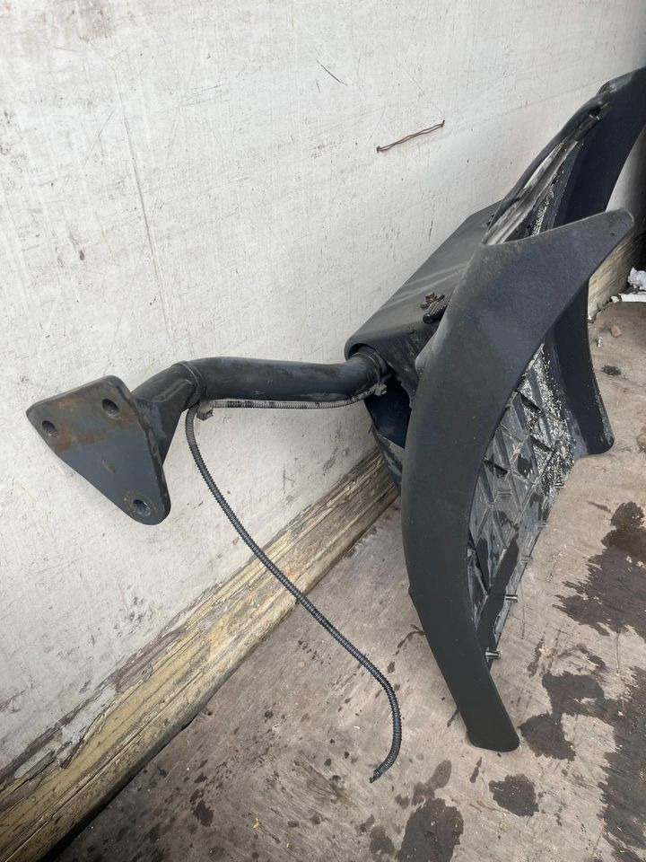 IVECO Stralis 450 Kotflügel vorne links 41299389 / 41299388 - Blatobran za Kamion: slika IVECO Stralis 450 Kotflügel vorne links 41299389 / 41299388 - Blatobran za Kamion IVECO Stralis 450 Kotflügel vorne links 41299389 / 41299388 - Blatobran za Kamion: slika IVECO Stralis 450 Kotflügel vorne links 41299389 / 41299388 - Blatobran za Kamion