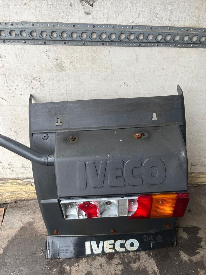 IVECO Stralis 450 Kotflügel vorne rechts 41299389 / 41299388 - Blatobran za Kamion: slika IVECO Stralis 450 Kotflügel vorne rechts 41299389 / 41299388 - Blatobran za Kamion IVECO Stralis 450 Kotflügel vorne rechts 41299389 / 41299388 - Blatobran za Kamion: slika IVECO Stralis 450 Kotflügel vorne rechts 41299389 / 41299388 - Blatobran za Kamion