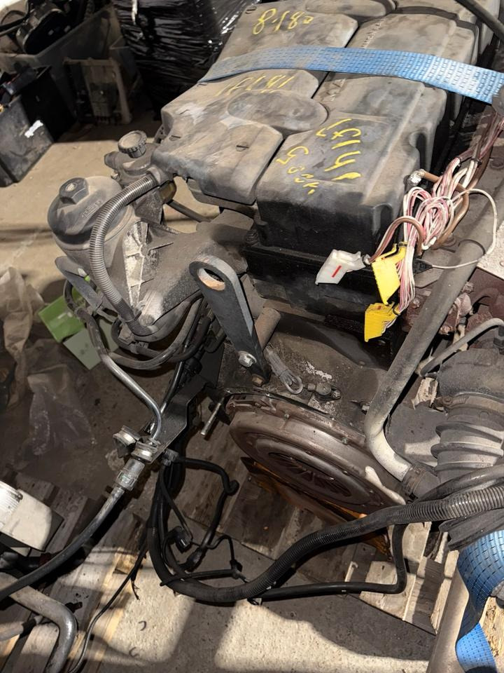 MAN 8.180 Motor EU3 D0834 LFL41 - Motor za Kamion: slika MAN 8.180 Motor EU3 D0834 LFL41 - Motor za Kamion MAN 8.180 Motor EU3 D0834 LFL41 - Motor za Kamion: slika MAN 8.180 Motor EU3 D0834 LFL41 - Motor za Kamion