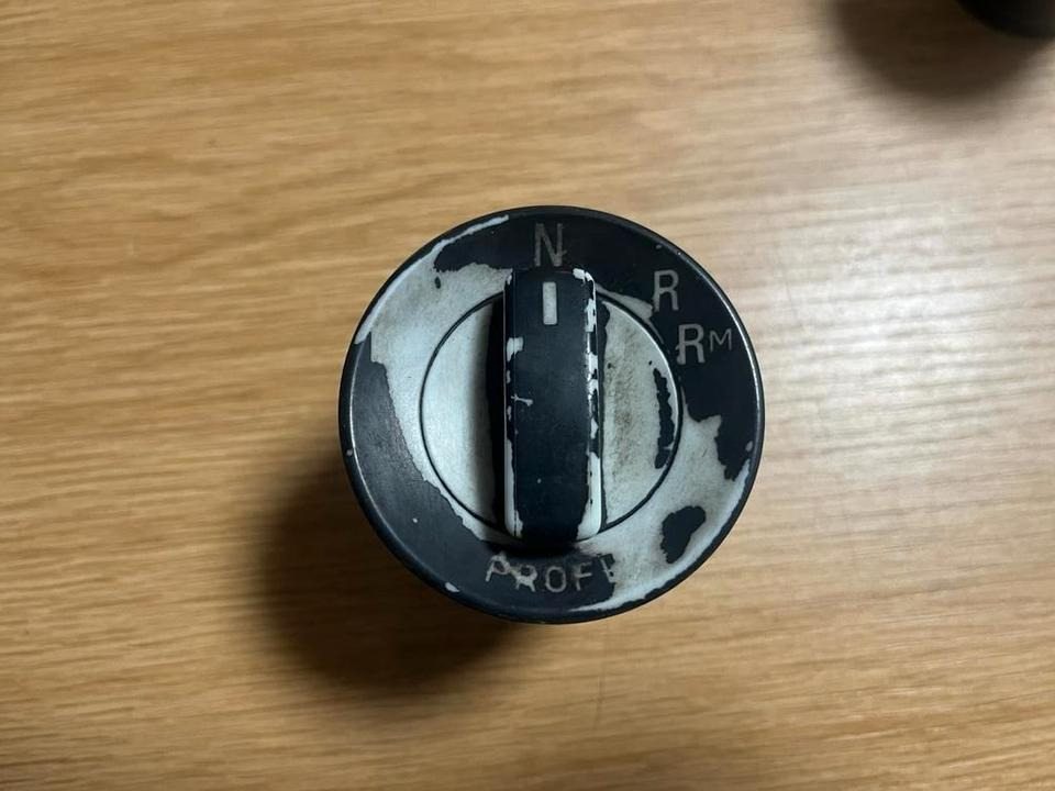 MAN DNR Automatikschalter TGA TGL TGM TGS TGX 81255250245 - Električni sustav za Kamion: slika MAN DNR Automatikschalter TGA TGL TGM TGS TGX 81255250245 - Električni sustav za Kamion MAN DNR Automatikschalter TGA TGL TGM TGS TGX 81255250245 - Električni sustav za Kamion: slika MAN DNR Automatikschalter TGA TGL TGM TGS TGX 81255250245 - Električni sustav za Kamion