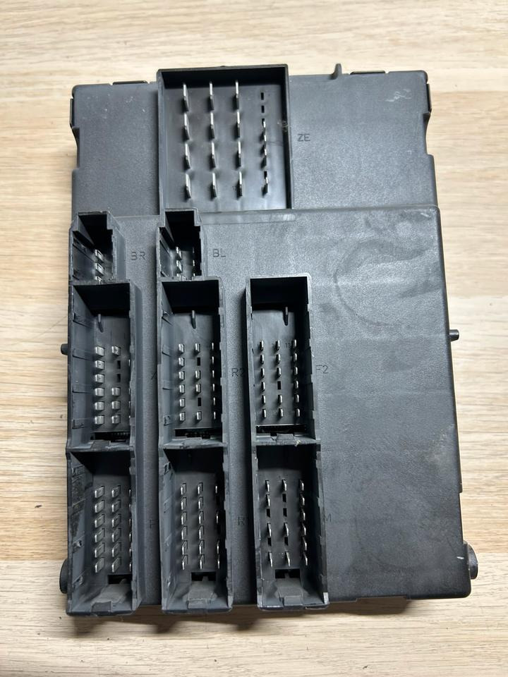 MAN EU6 WABCO Elektronik ZBR 2 Steuergerät 81.25806-7117 - Upravljačka jedinica (ECU) za Kamion: slika MAN EU6 WABCO Elektronik ZBR 2 Steuergerät 81.25806-7117 - Upravljačka jedinica (ECU) za Kamion MAN EU6 WABCO Elektronik ZBR 2 Steuergerät 81.25806-7117 - Upravljačka jedinica (ECU) za Kamion: slika MAN EU6 WABCO Elektronik ZBR 2 Steuergerät 81.25806-7117 - Upravljačka jedinica (ECU) za Kamion